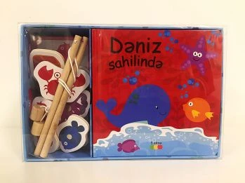 Dəniz sahilində